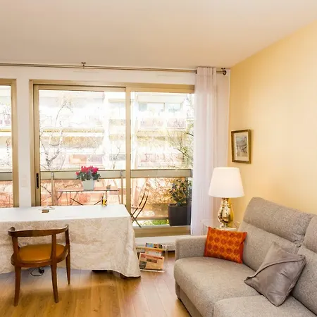 Grand Studio Sur Jardin Interieur 6 Апартаменты